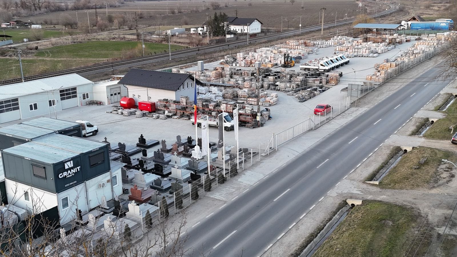Stoc monumente funerare depozit Granit Negru - vedere aeriana